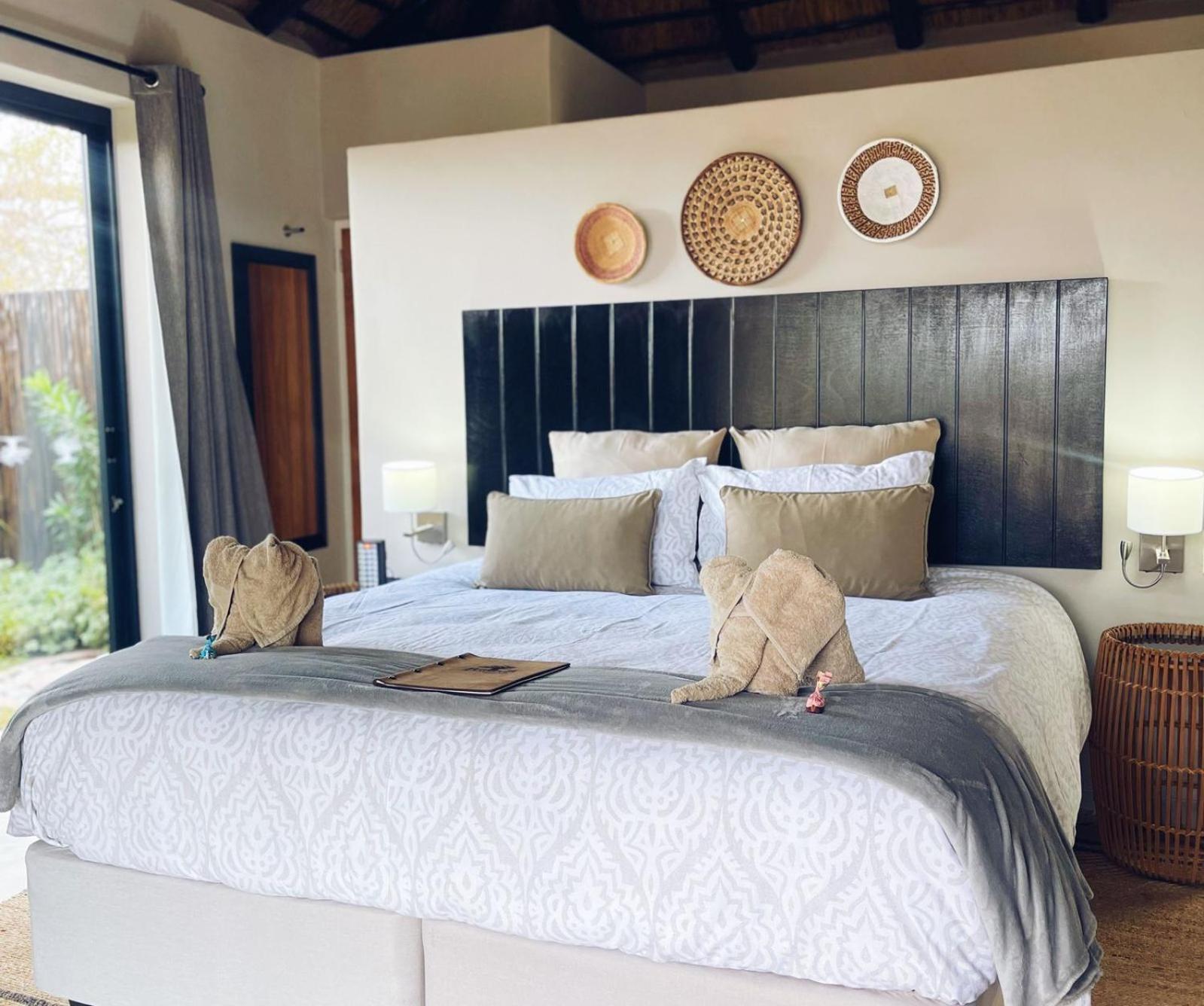 The Baobab Bush Lodge And Villa โฮดสปรูท ภายนอก รูปภาพ